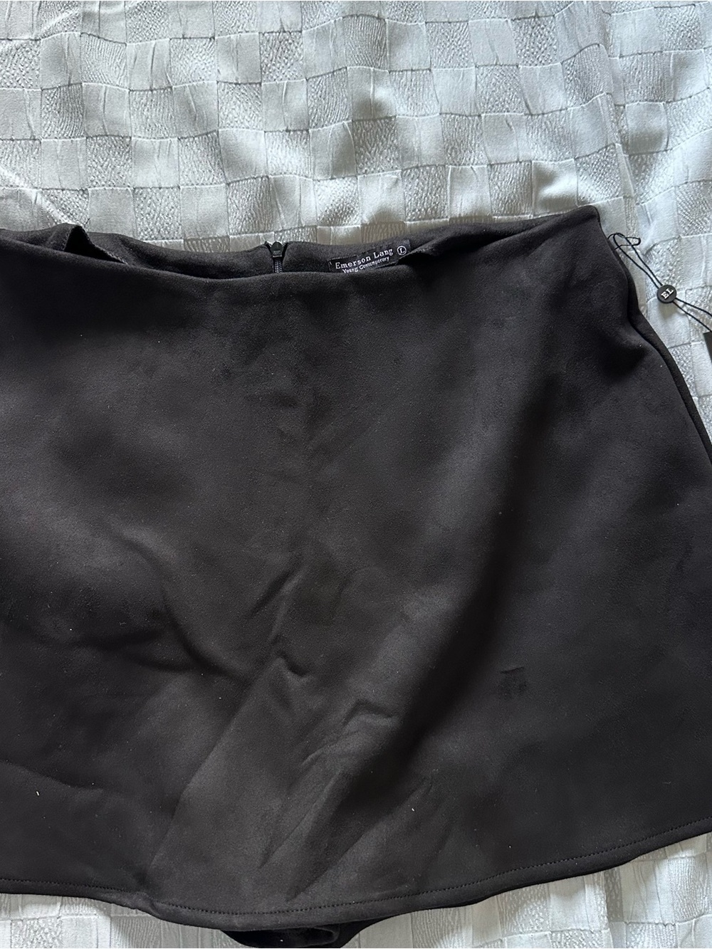 Emerson Lang Black Suede Skort Size Large